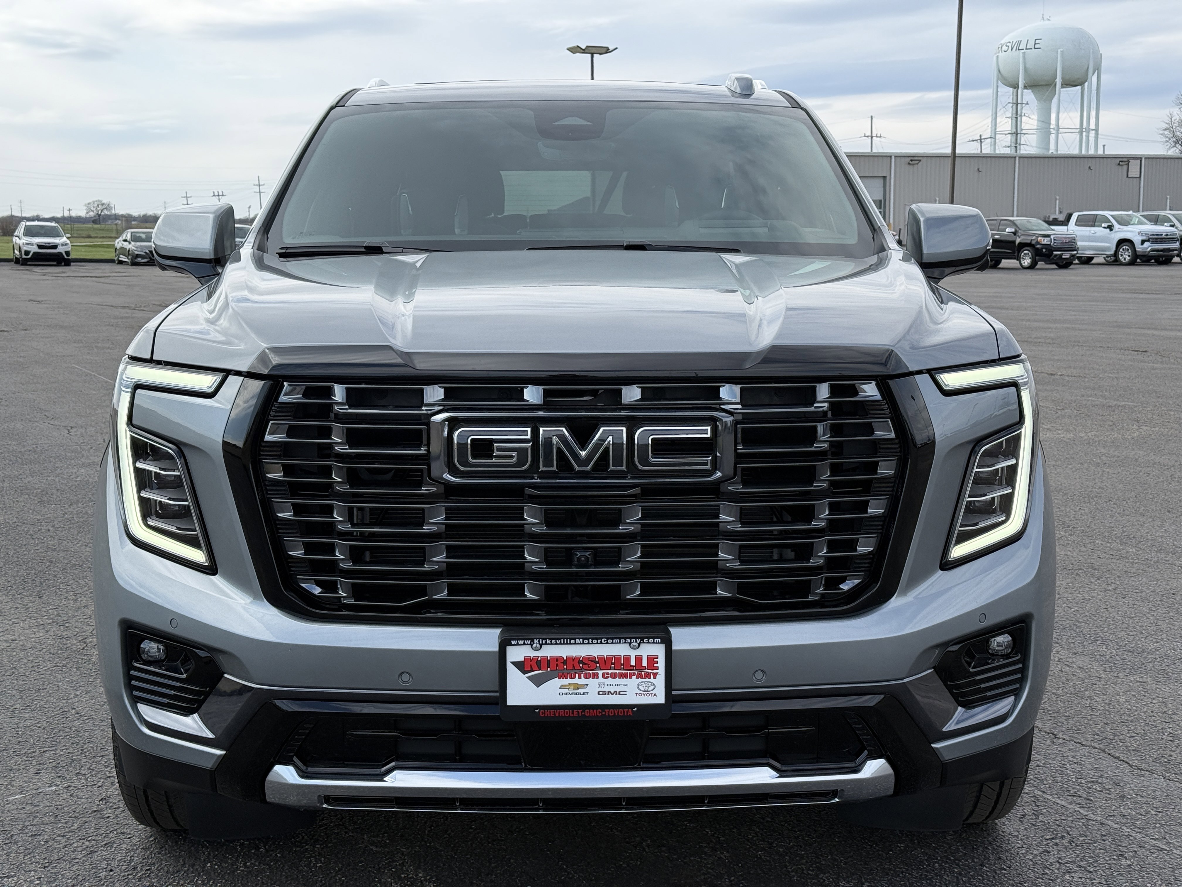 New 2026 GMC Yukon XL Denali Ultimate w/ LPO, Floor Liner Package image 8