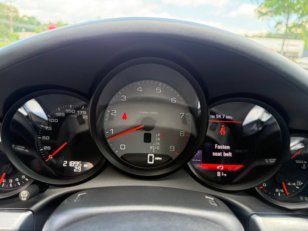 Used 2015 Porsche 911 Carrera 4S AWD/4WD image 17