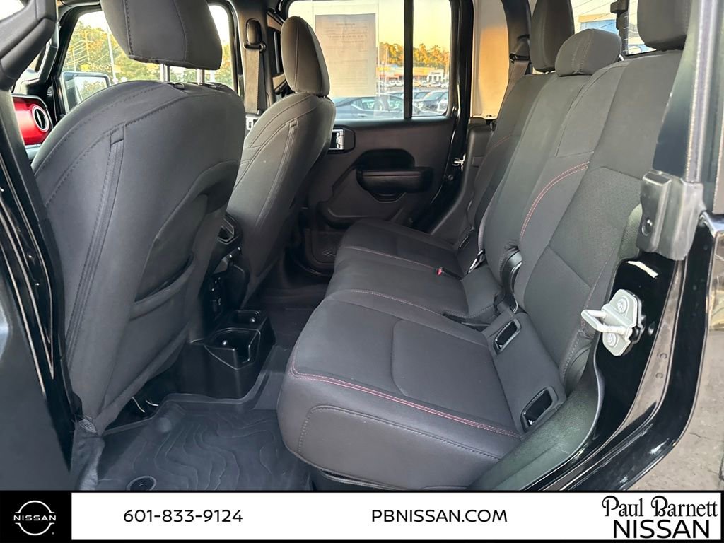 Used 2023 Jeep Gladiator Rubicon w/ Trailer Tow Package image 27