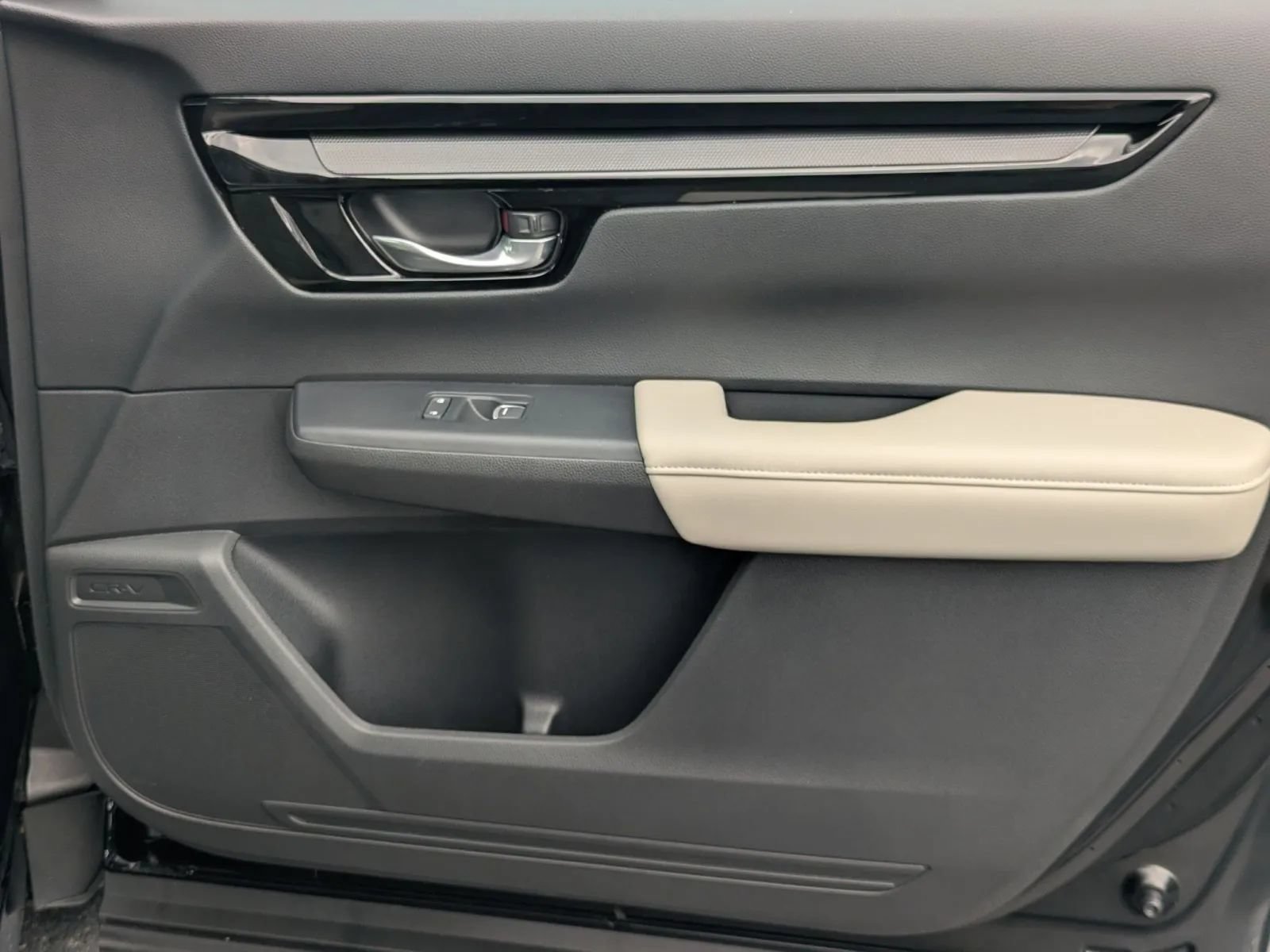 Used 2025 Honda CR-V EX-L image 13