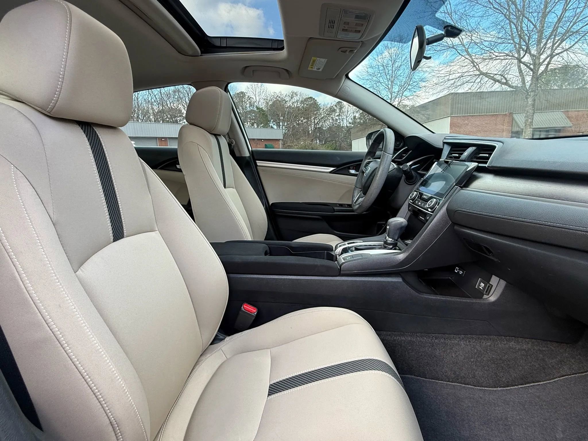 Used 2017 Honda Civic EX-T image 26