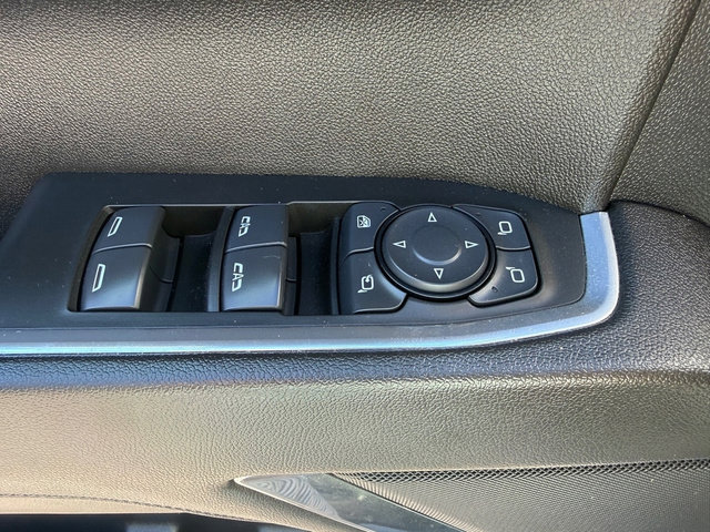 Used 2024 GMC Sierra 1500 SLT image 16