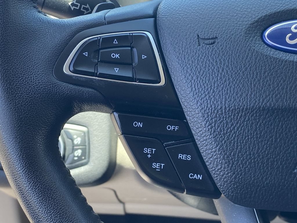 Used 2017 Ford Escape Titanium FWD image 23