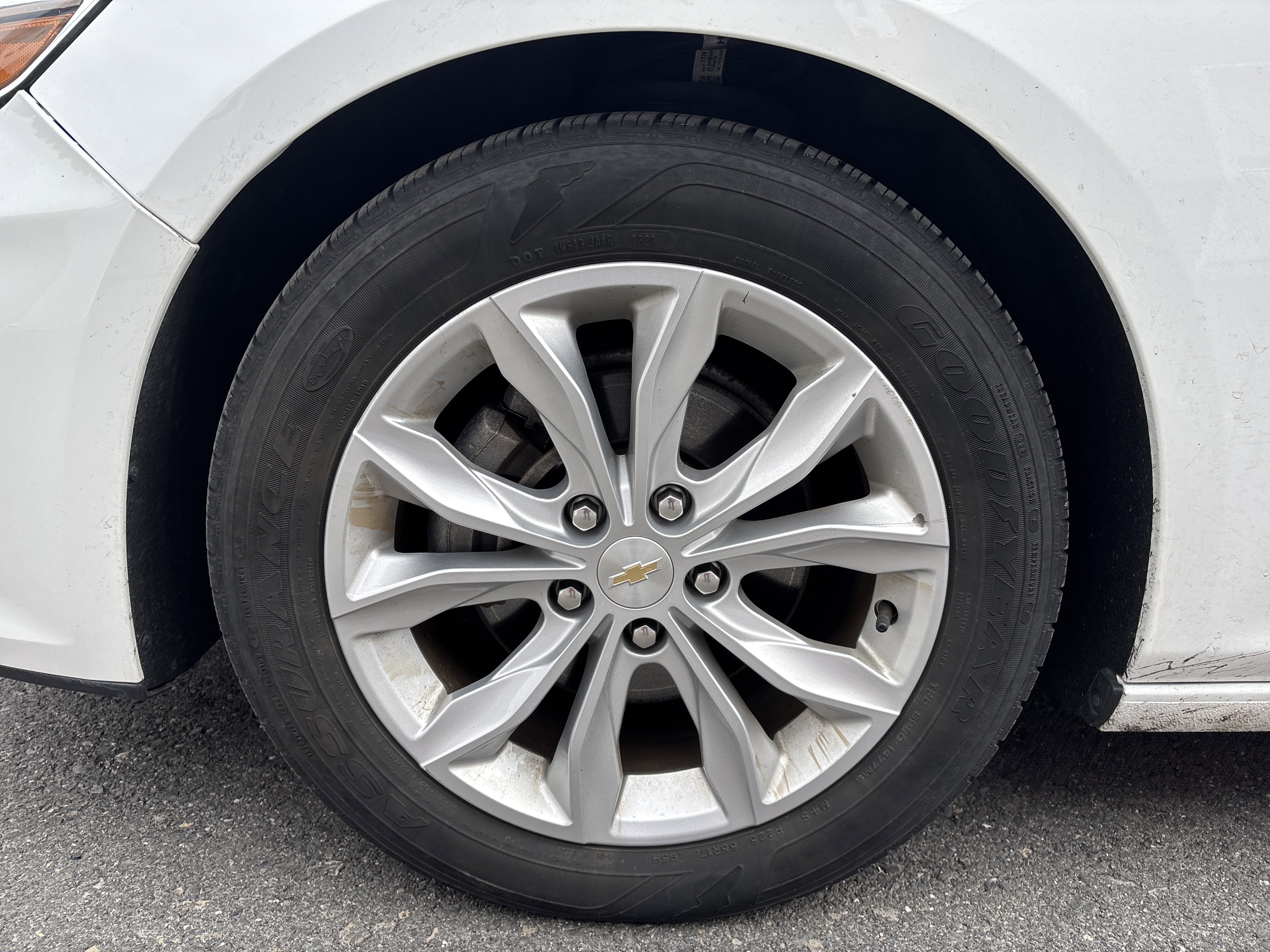 Used 2023 Chevrolet Malibu LT image 11