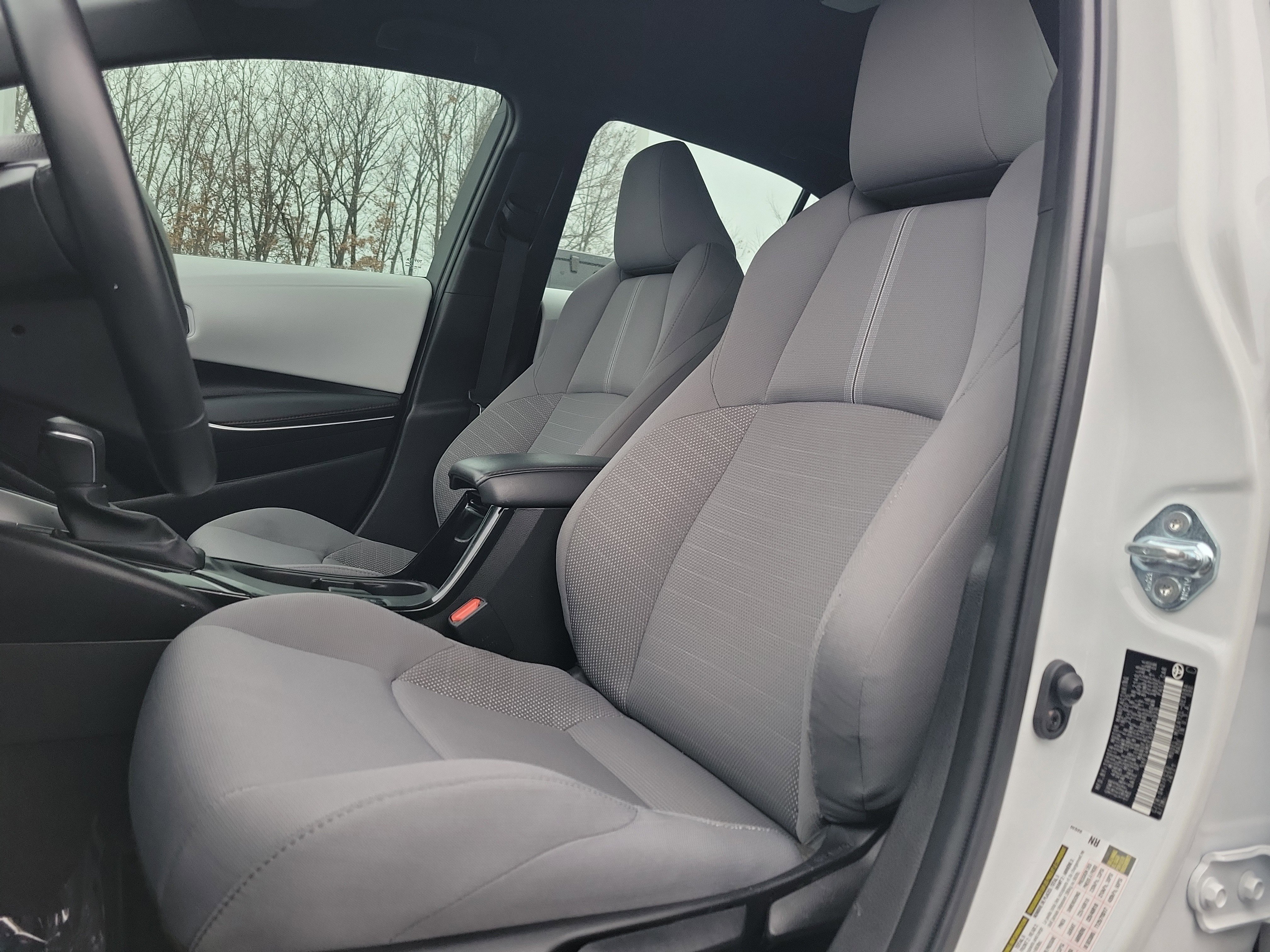 Certified 2025 Toyota Corolla SE image 17