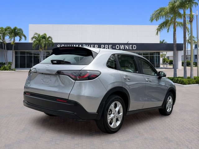 Used 2025 Honda HR-V LX image 7
