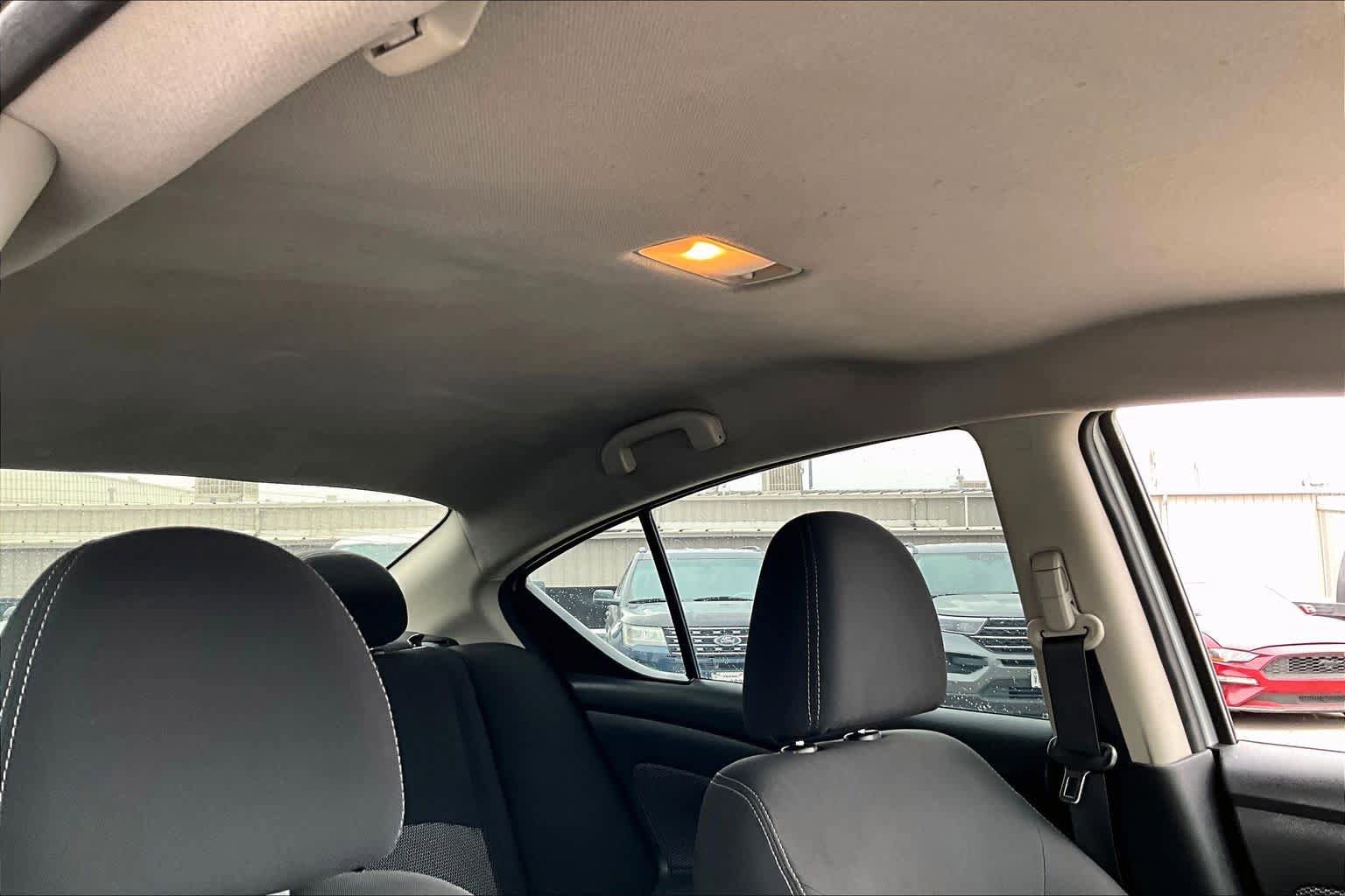 Used 2019 Nissan Versa SV w/ SV Special Edition Package FWD image 14
