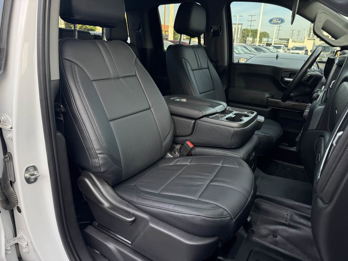 Used 2019 Chevrolet Silverado 1500 LT w/ Convenience Package image 19