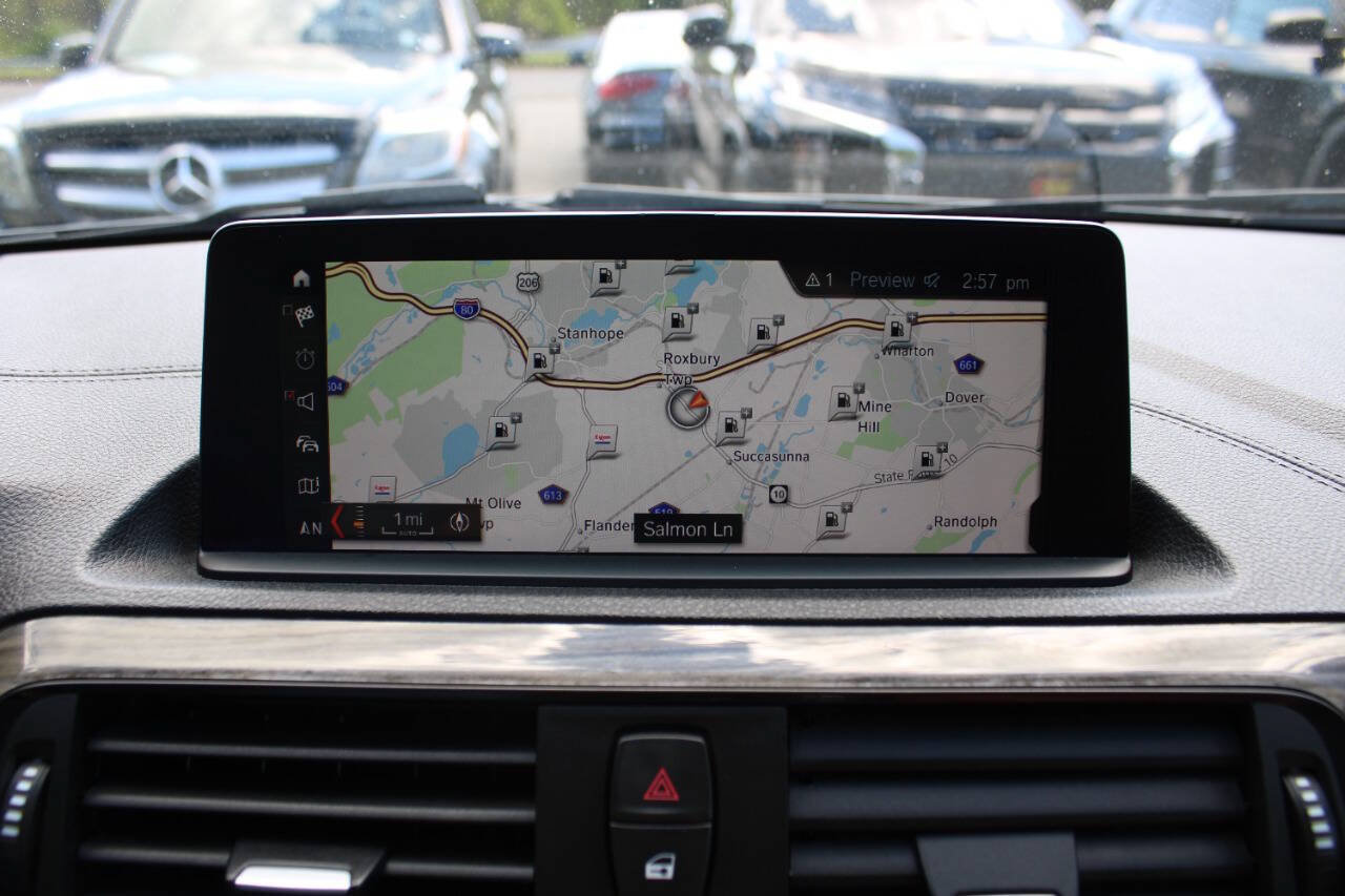 Used 2018 BMW 230i xDrive Convertible AWD/4WD image 33