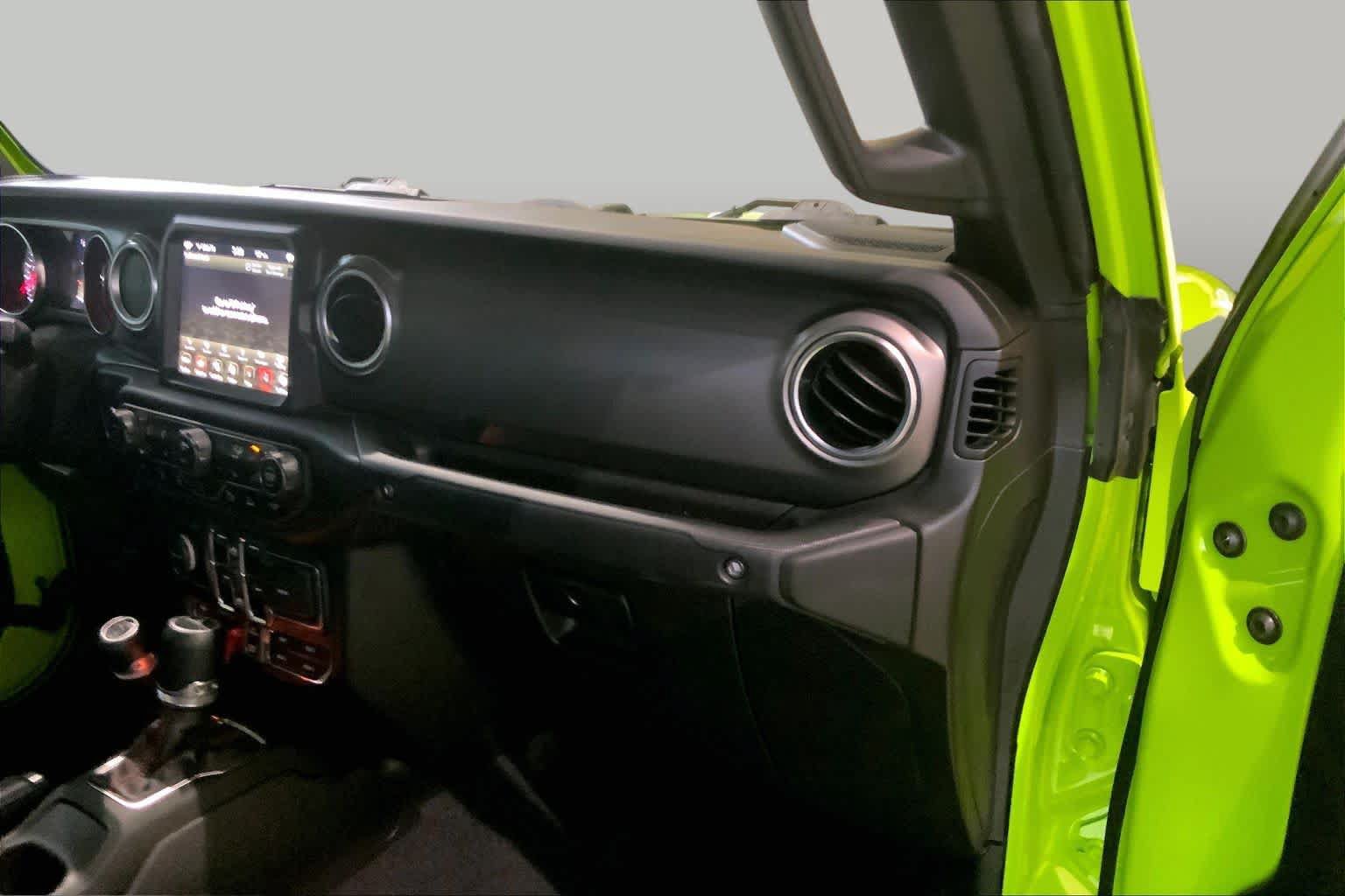 Used 2021 Jeep Gladiator Rubicon AWD/4WD image 18