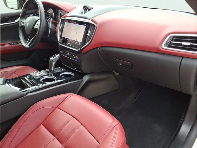 Used 2022 Maserati Ghibli Modena Q4 image 22