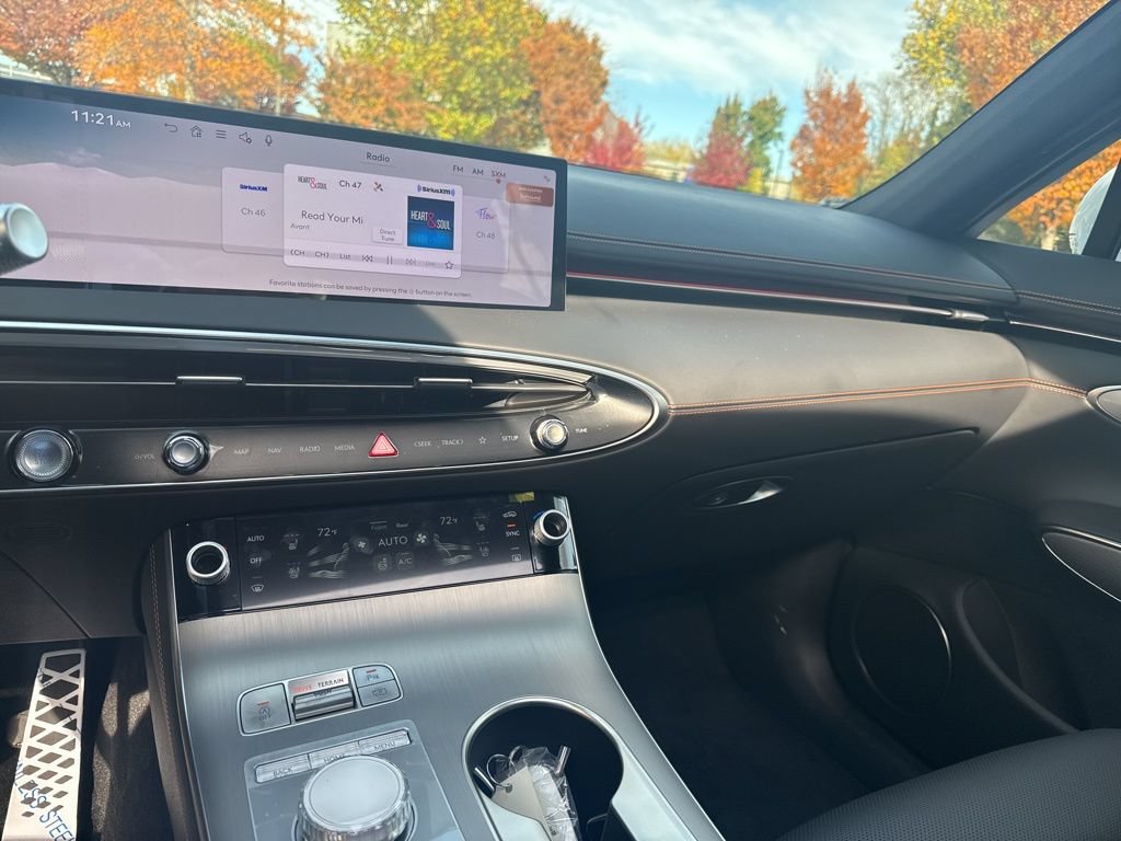New 2026 Genesis GV70 3.5T Sport Advanced AWD/4WD image 20