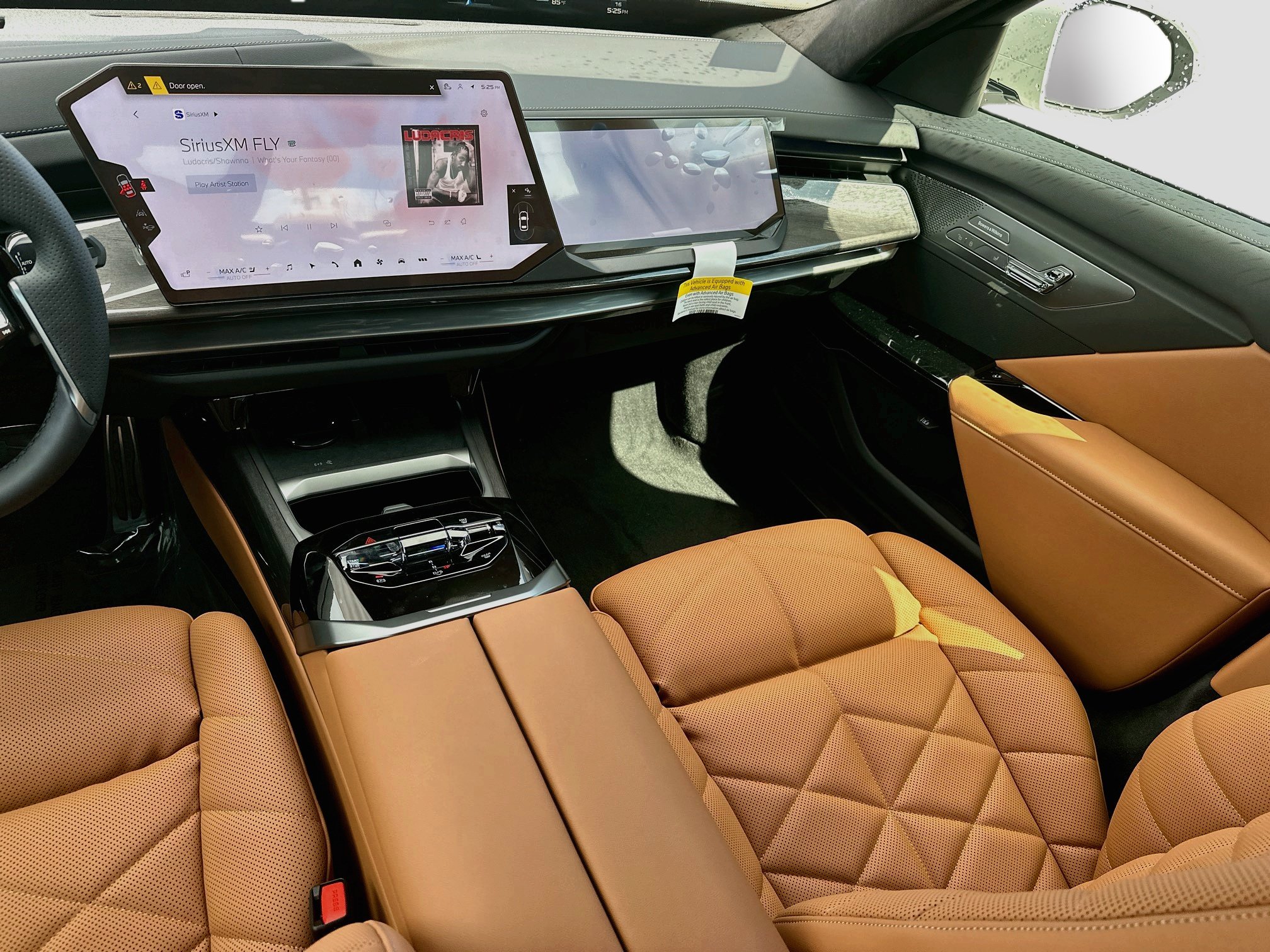 New 2027 BMW 740i w/ M Sport Package RWD image 16