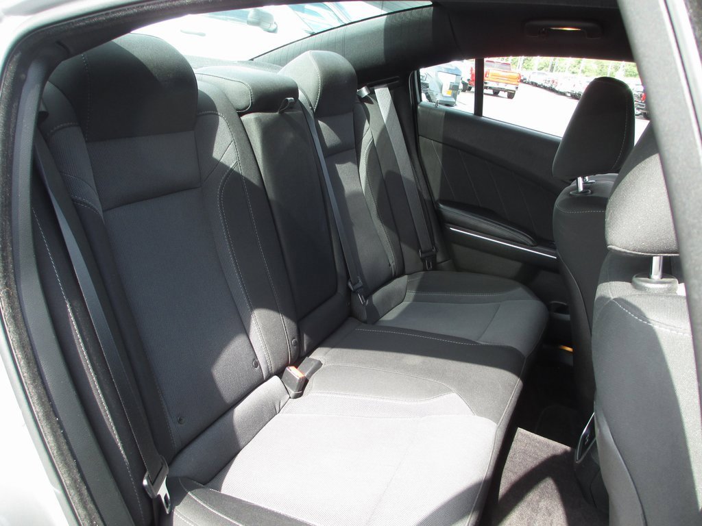 Used 2016 Dodge Charger R/T image 16