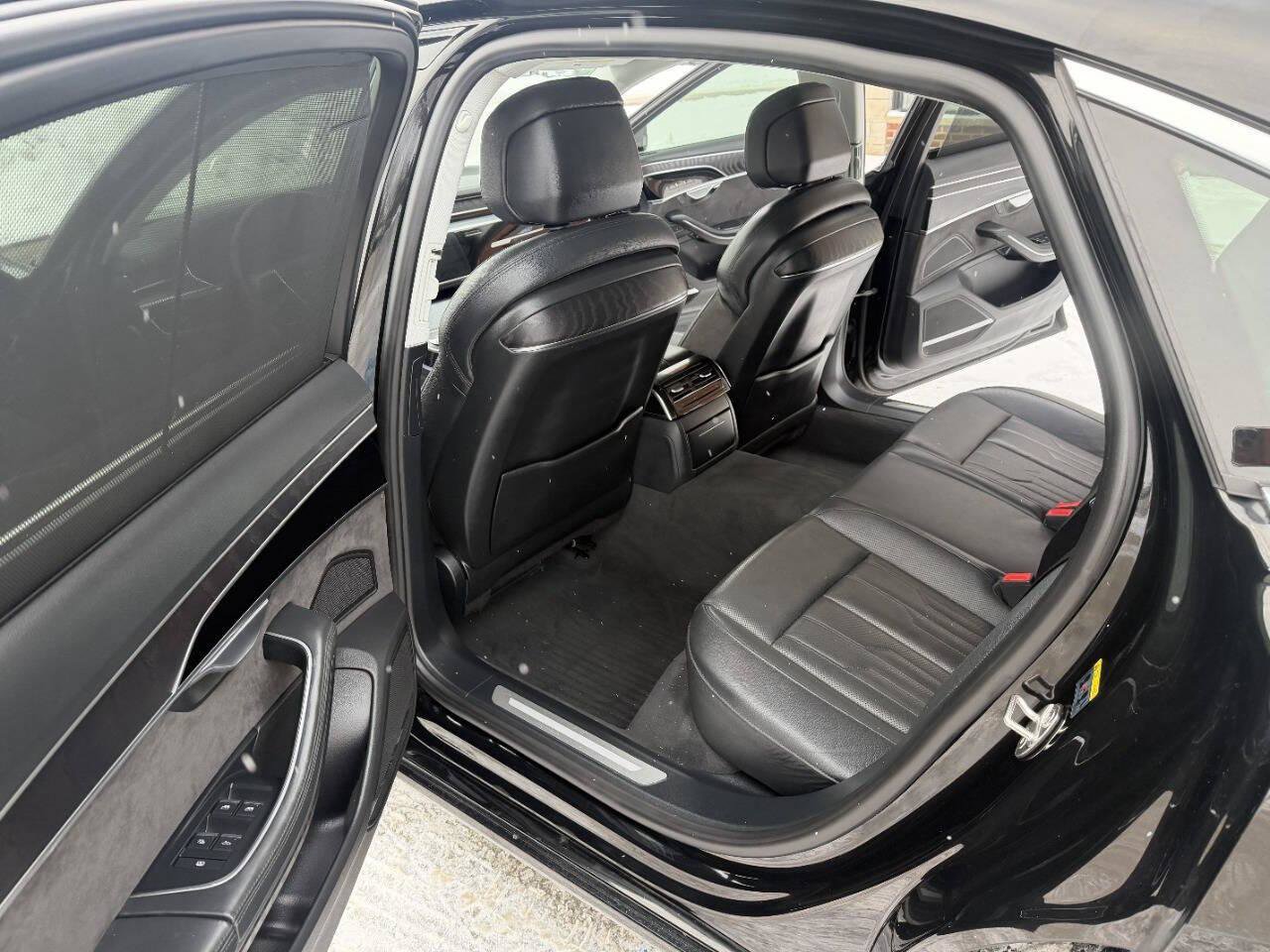 Used 2019 Audi A8 L 3.0T w/ Executive Package image 22