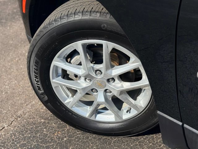 Used 2024 Chevrolet Equinox LT FWD image 28