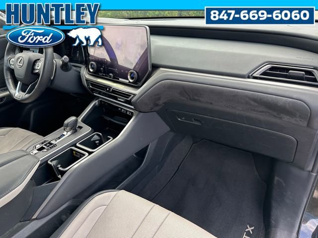 Used 2024 Lexus TX 500h AWD w/ Technology Package image 13