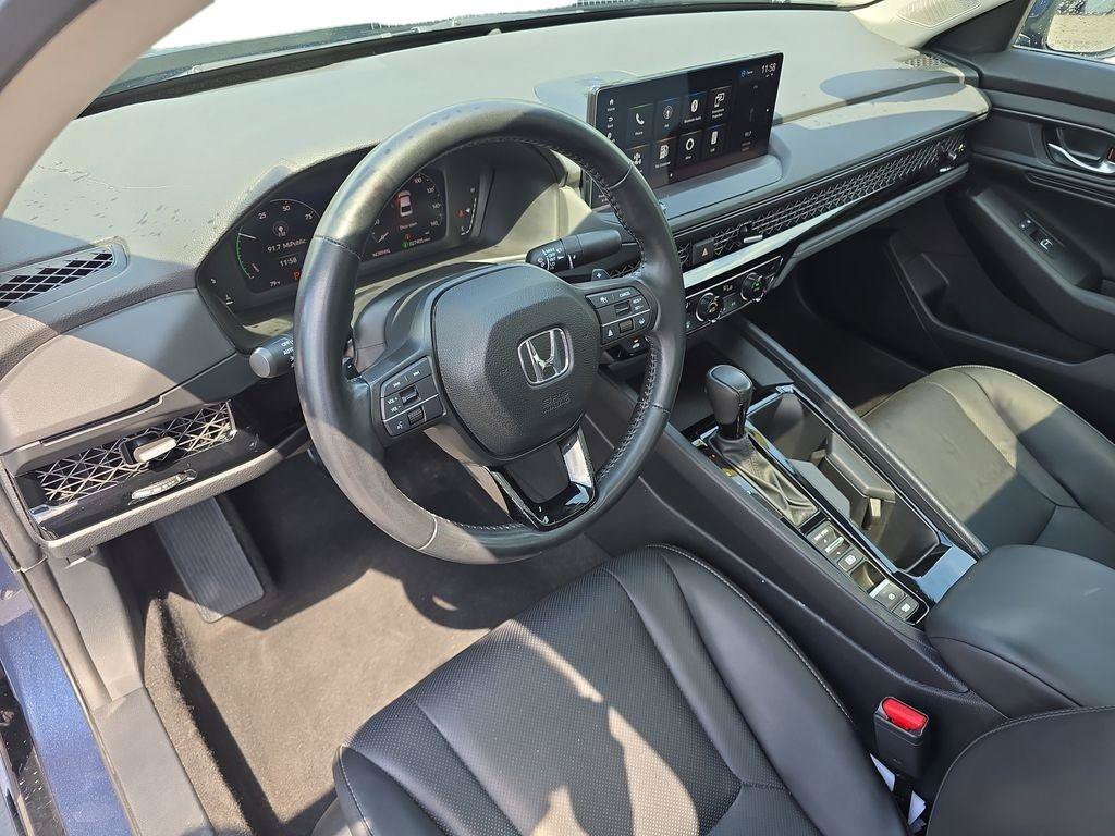 Used 2023 Honda Accord EX-L image 12