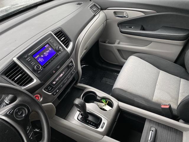 Used 2017 Honda Ridgeline RT image 22