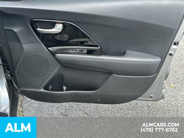 Used 2022 Kia Niro LXS FWD image 16