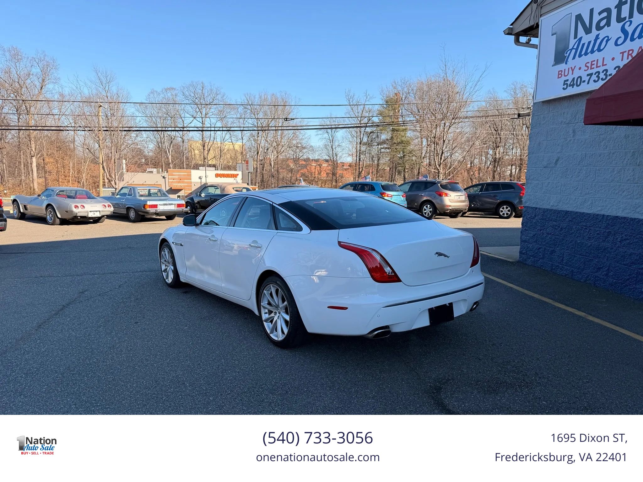 Used 2011 Jaguar XJ RWD image 4