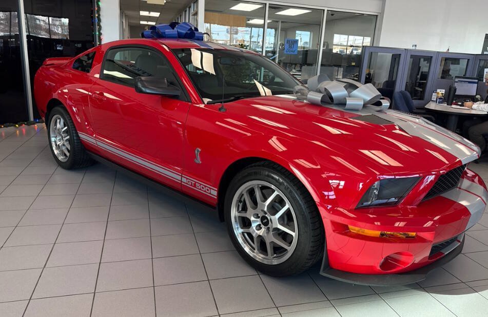Used 2009 Ford Mustang Shelby GT500 RWD image 3