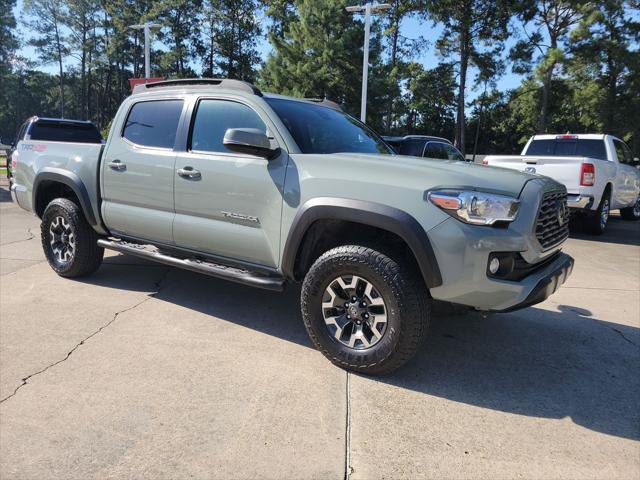 Certified 2023 Toyota Tacoma TRD Off-Road AWD/4WD image 8