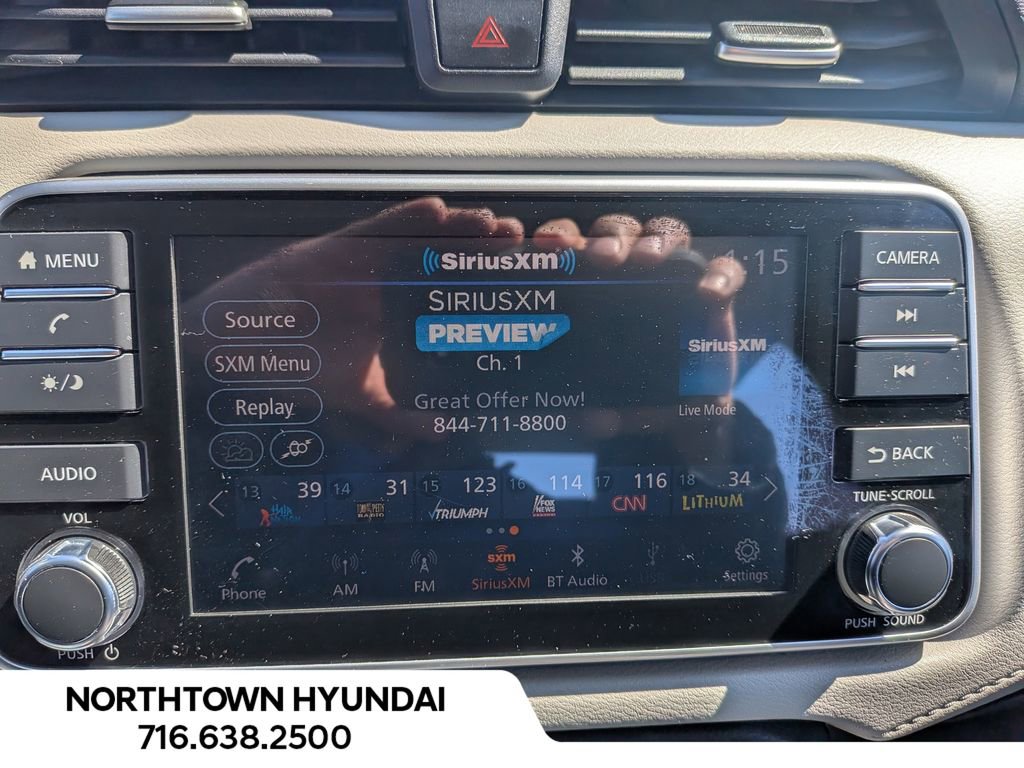 Used 2021 Nissan Versa SV image 22