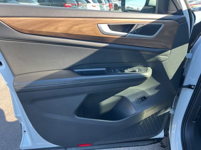 Used 2024 Volkswagen Atlas SE image 24