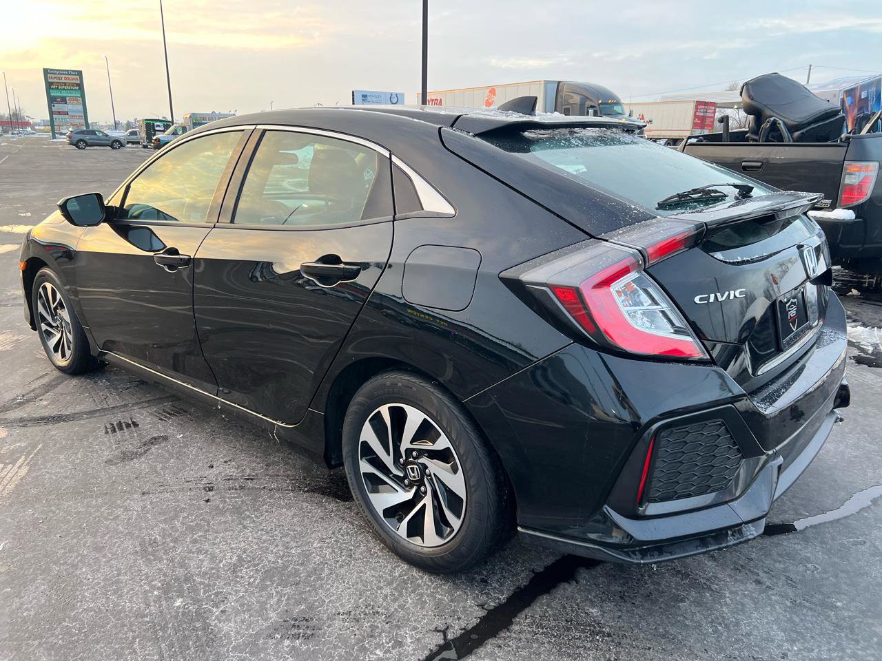 Used 2019 Honda Civic LX image 3