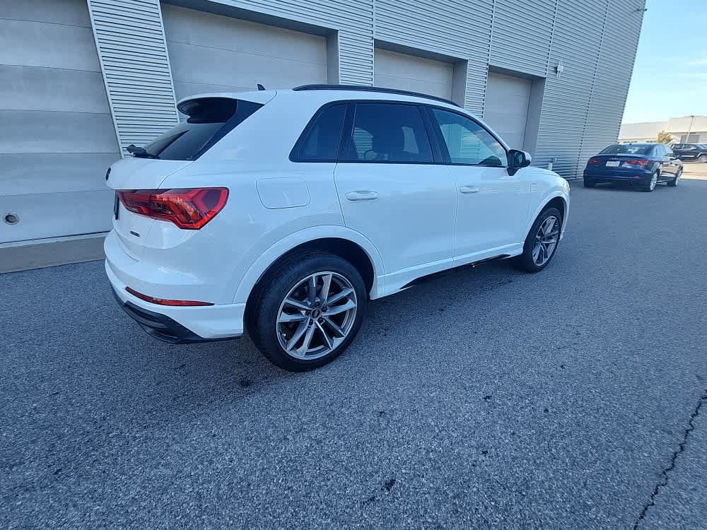 Used 2024 Audi Q3 2.0T Premium Plus AWD/4WD image 17