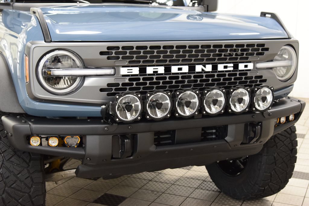 Used 2025 Ford Bronco Badlands AWD/4WD image 13