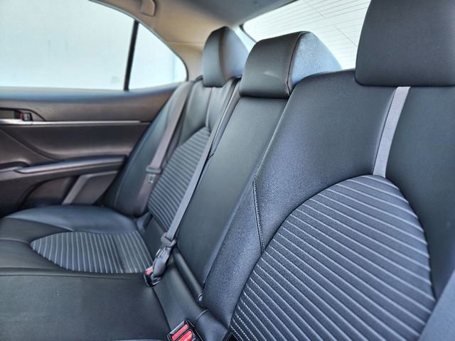 Used 2023 Toyota Camry SE image 27