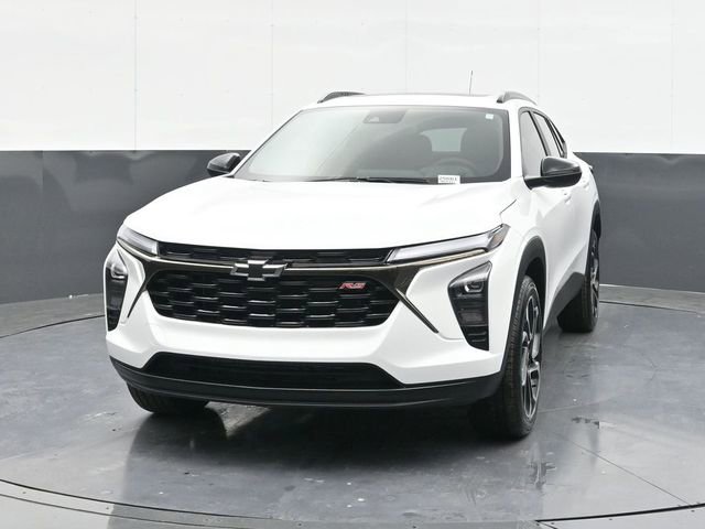 New 2026 Chevrolet Trax RS w/ Sunroof Package image 2