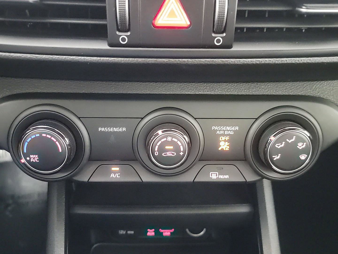 Used 2021 Kia Forte LXS image 28