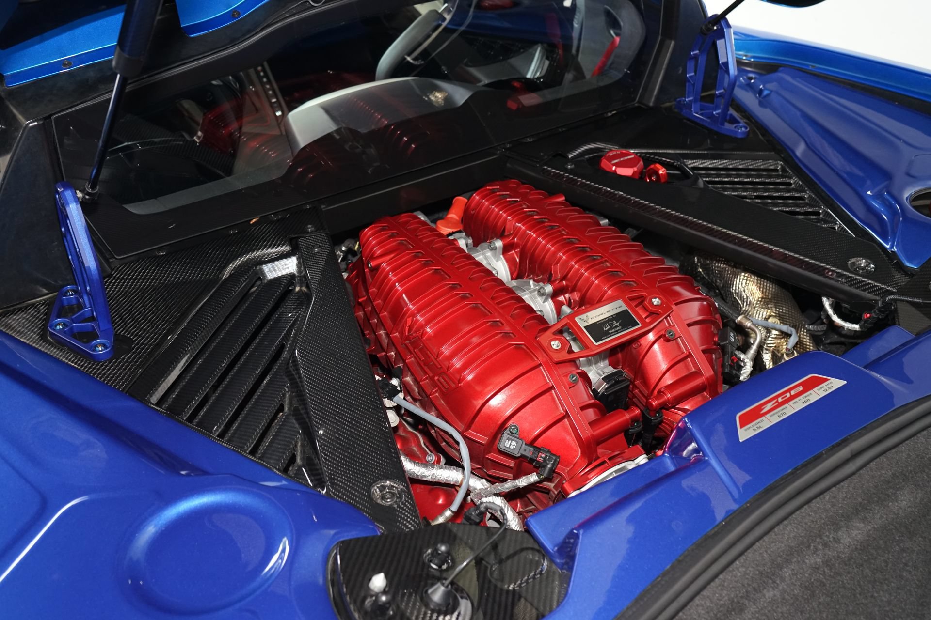 Used 2024 Chevrolet Corvette Z06 RWD image 30