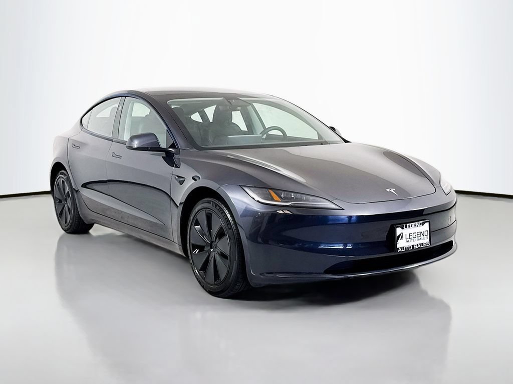 Used 2024 Tesla Model 3 Standard Range RWD image 3