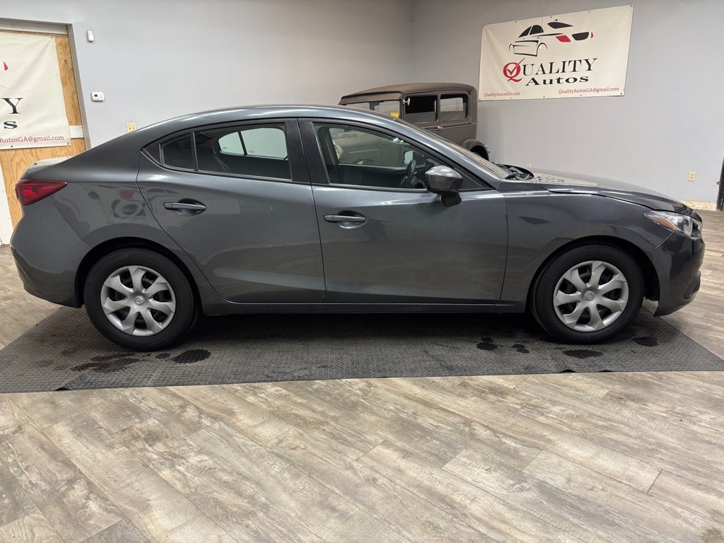 Used 2016 MAZDA MAZDA3 i Sport FWD image 9