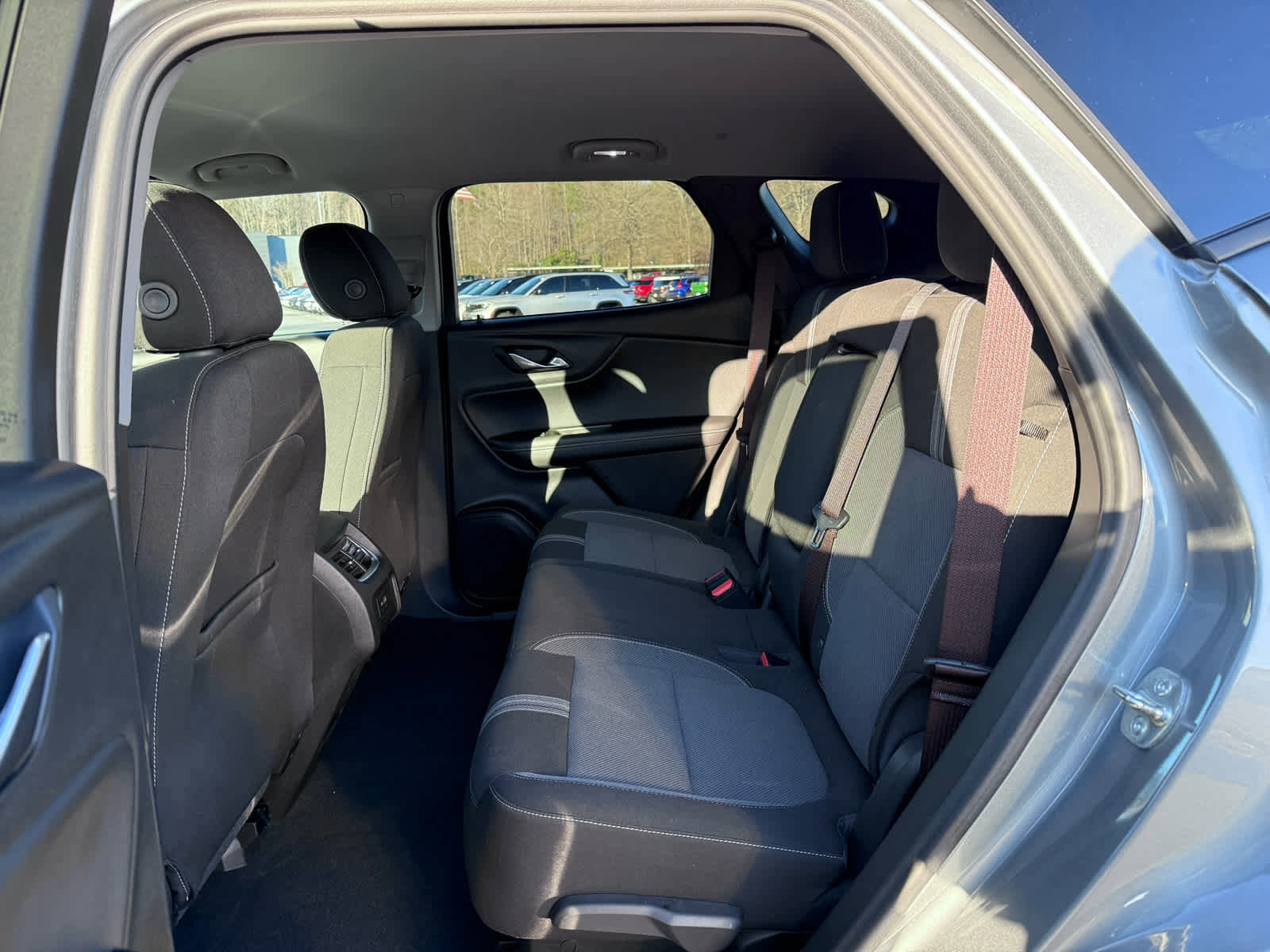 Used 2025 Chevrolet Blazer LT image 27