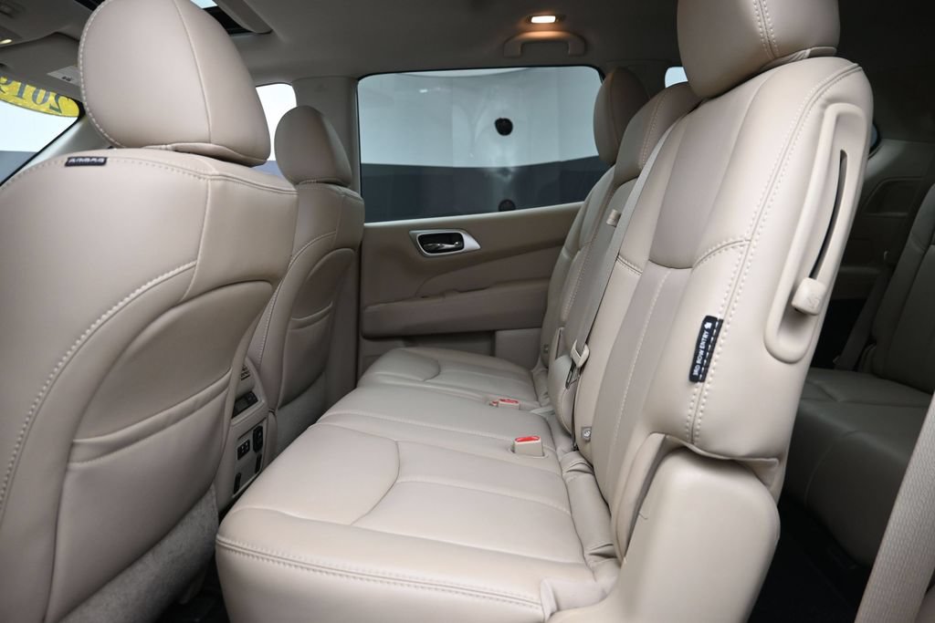 Used 2019 Nissan Pathfinder SL w/ SL Premium Package AWD/4WD image 15