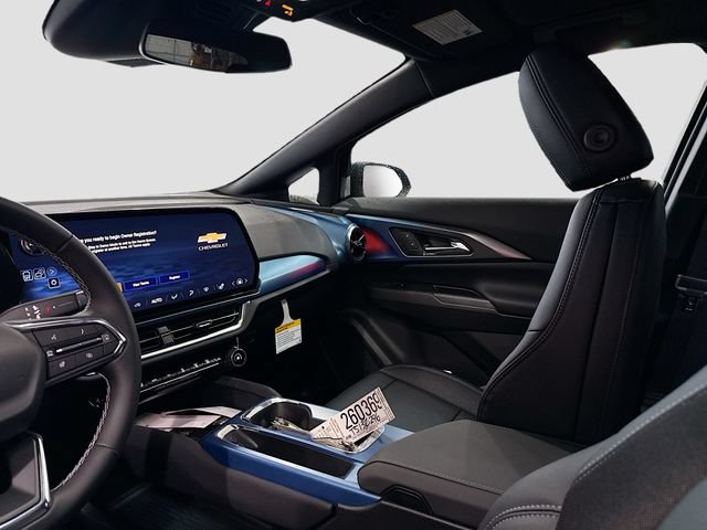 New 2026 Chevrolet Equinox EV LT AWD/4WD image 24