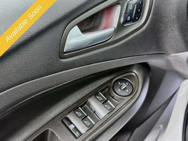 Used 2014 Ford Escape Titanium w/ Equipment Group 401A AWD/4WD image 17