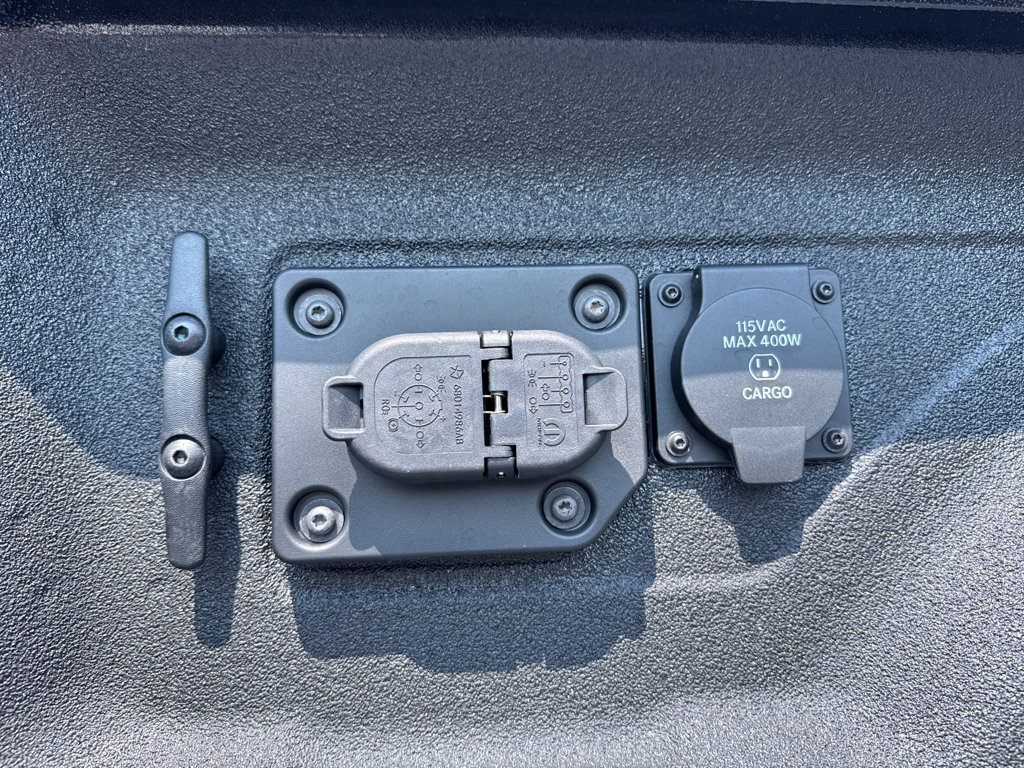 New 2026 RAM 3500 Tradesman AWD/4WD image 13