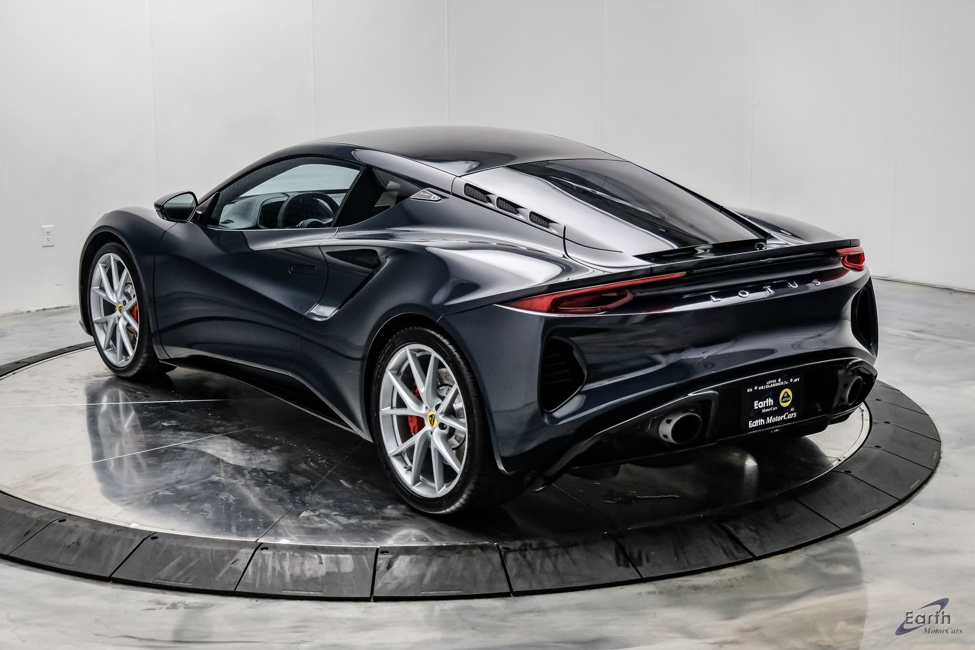 Used 2024 Lotus Emira First Edition image 14