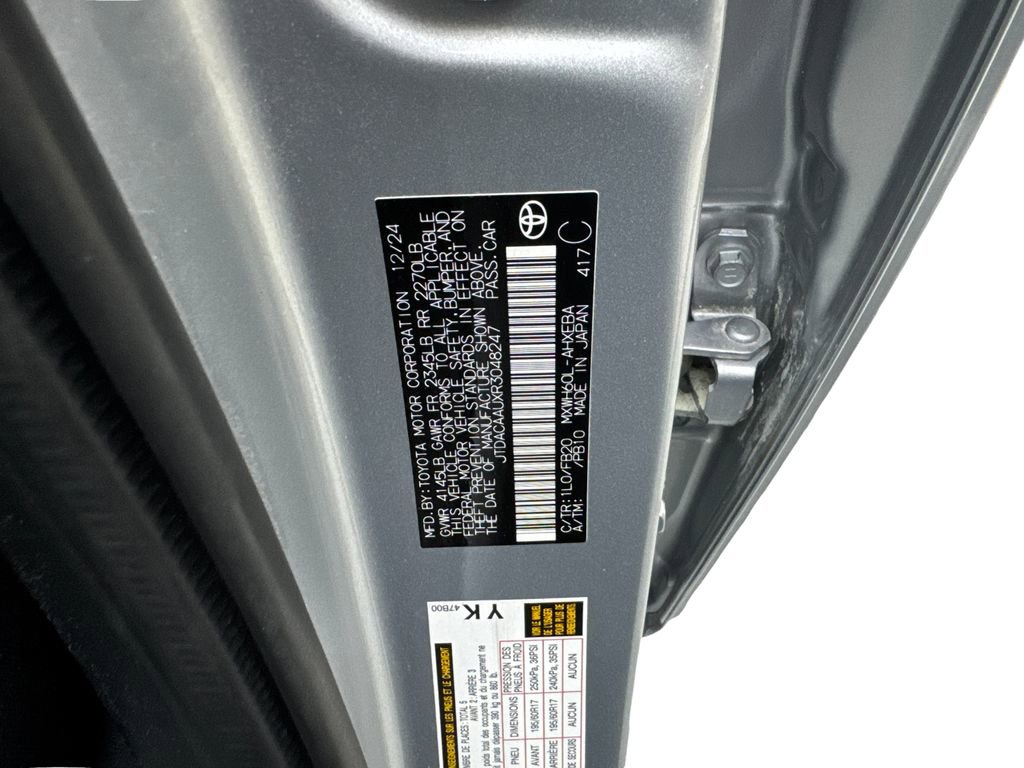 Used 2024 Toyota Prius LE image 87