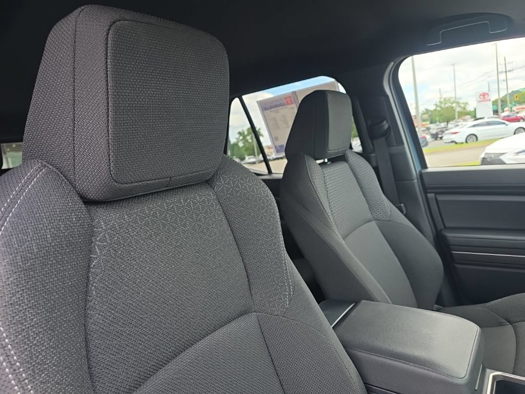 Used 2026 Toyota 4Runner SR5 AWD/4WD image 10