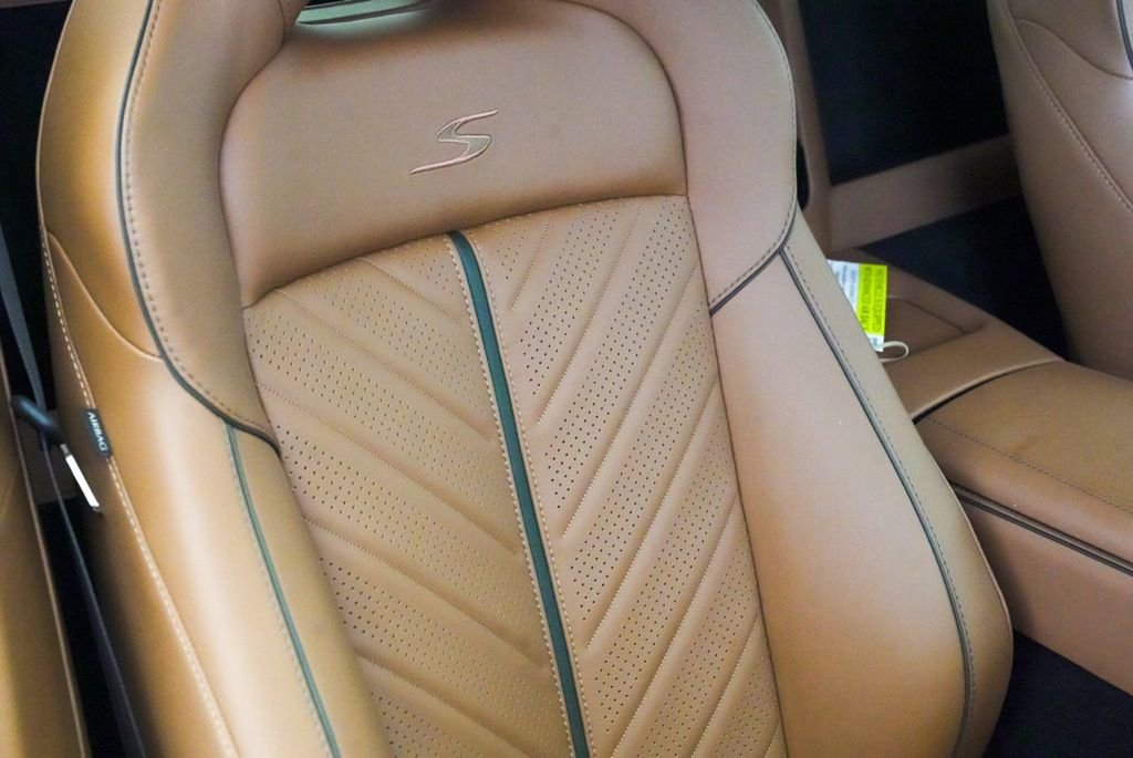 New 2026 Aston Martin V8 Vantage S image 36