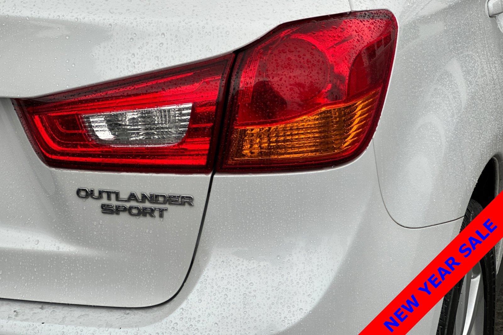 Used 2015 Mitsubishi Outlander Sport SE image 27