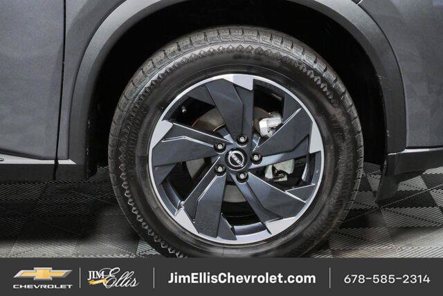 Used 2025 Nissan Rogue SV AWD/4WD image 35