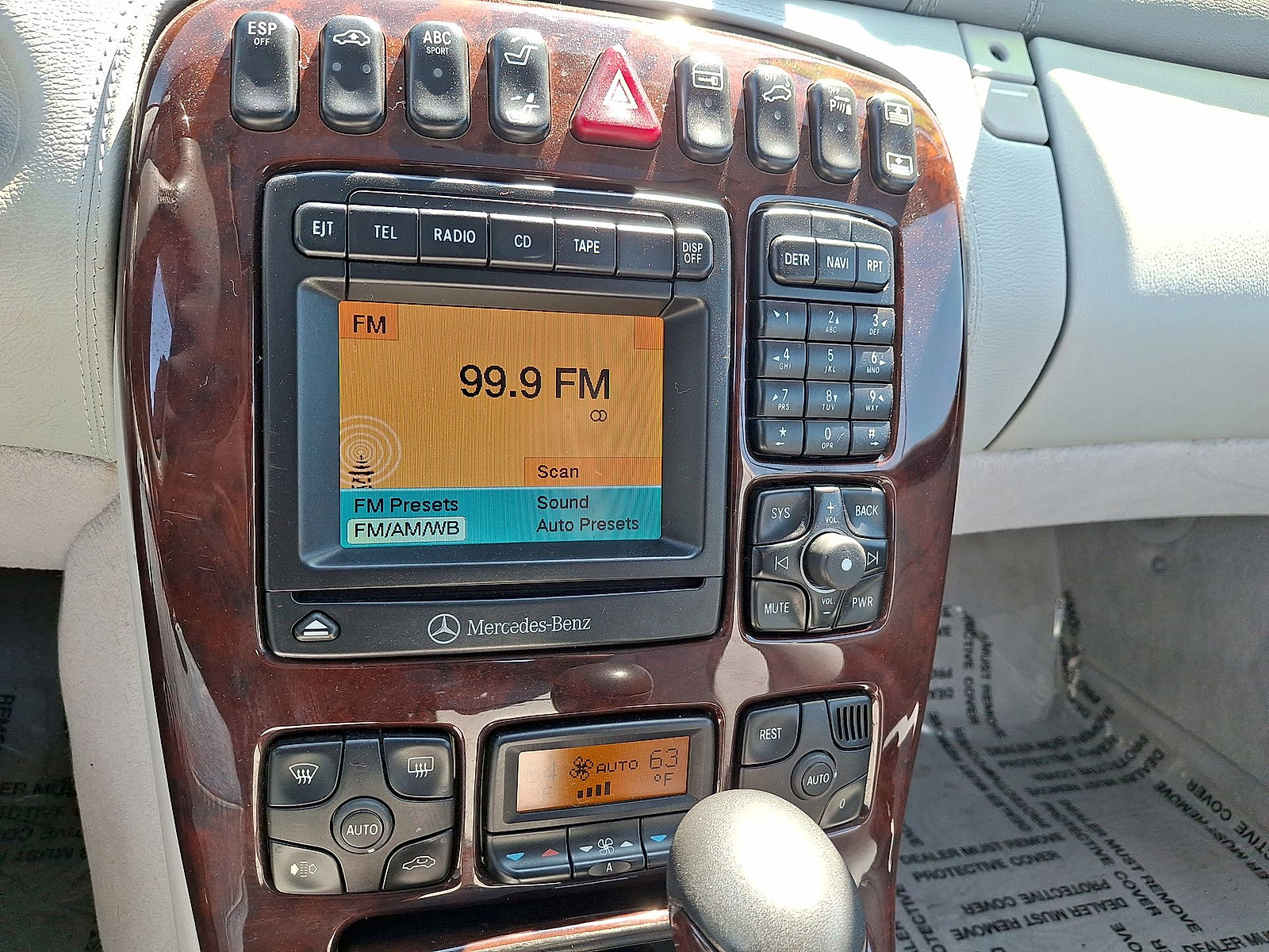 Used 2000 Mercedes-Benz CL 500 image 14